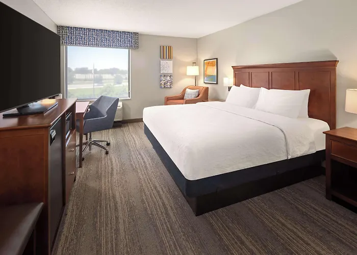 Hampton Inn Minneapolis Northwest Maple Grove